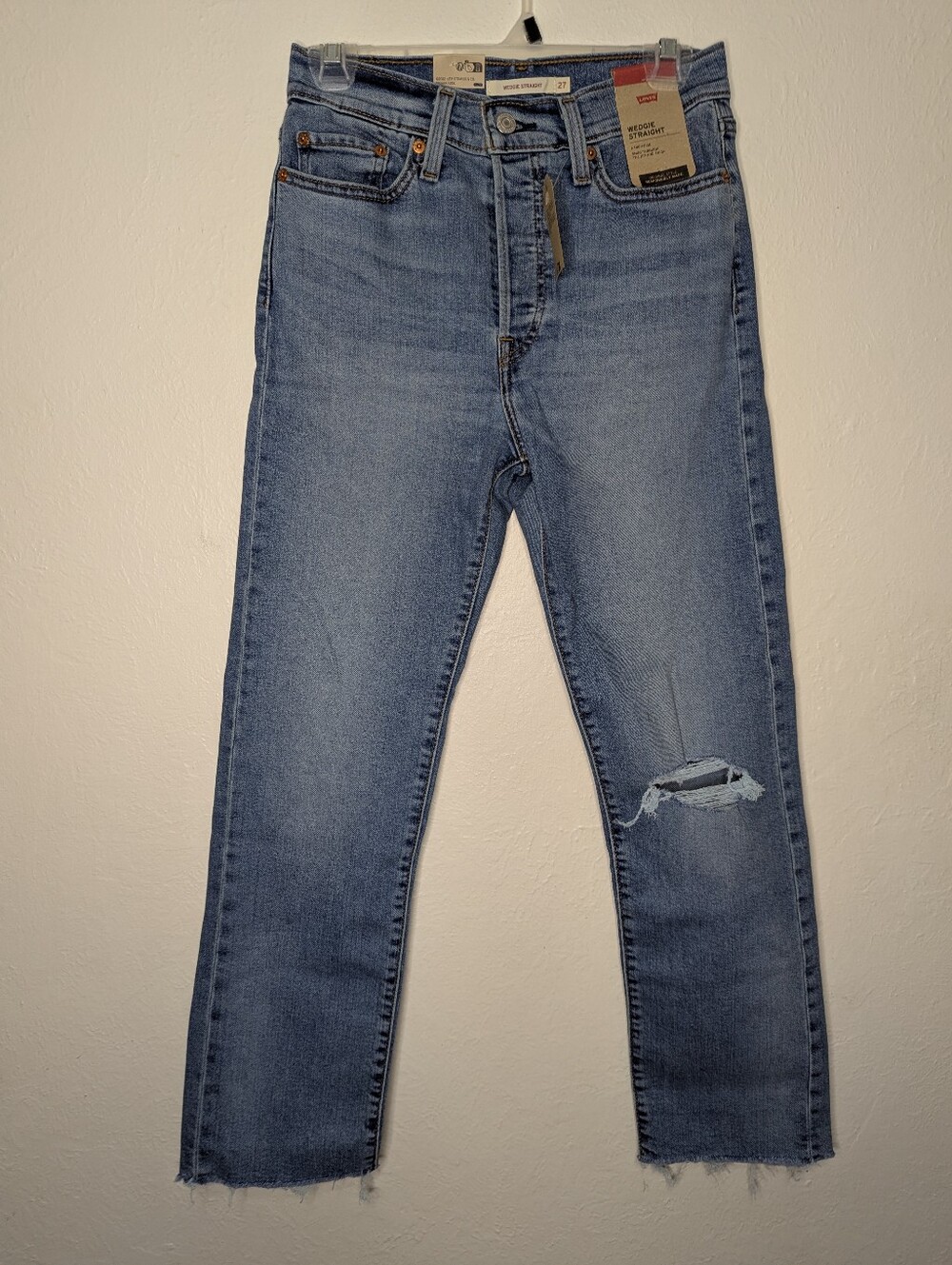NWT Levi's Wedgie Straight Women's Jeans Size 27x28